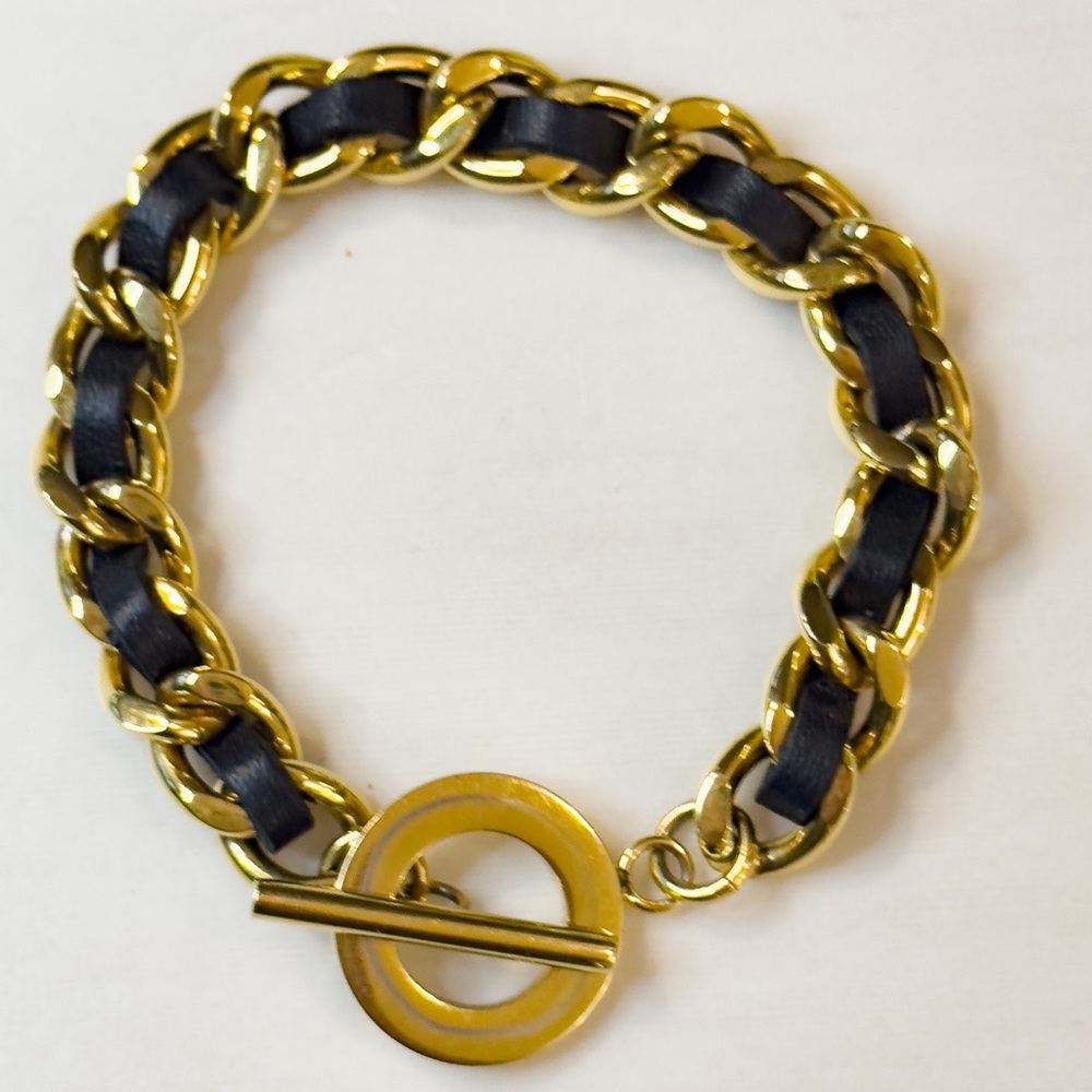 Vtg Steel By Design Bracelet Gold Toned w/ Woven Black Sheepskin Leather - 7.5”